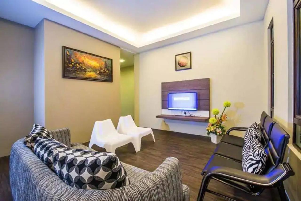 באטו פאהאט Capital O 90088 Mbp Leisure Resort מראה חיצוני תמונה