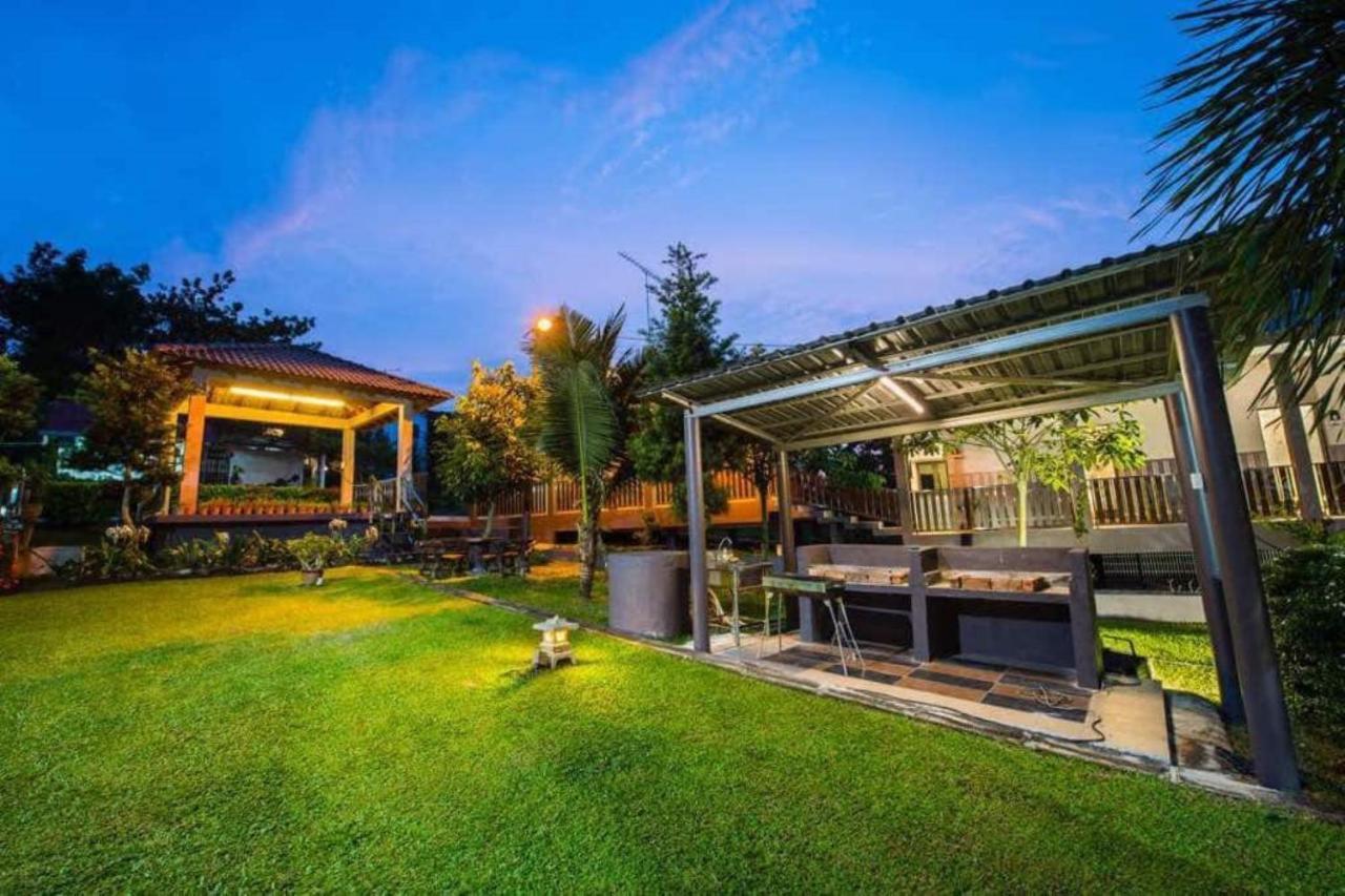 באטו פאהאט Capital O 90088 Mbp Leisure Resort מראה חיצוני תמונה